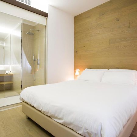 Borgoleoni 18 - Room And Breakfast Ferrare Chambre photo