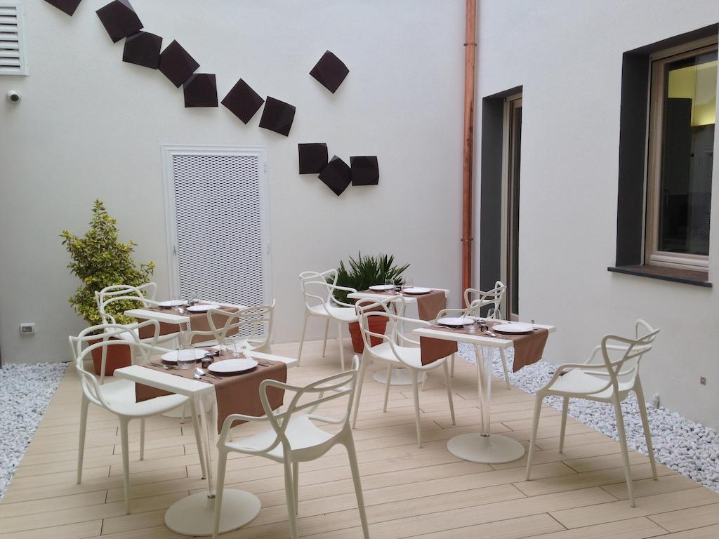 Borgoleoni 18 - Room And Breakfast Ferrare Extérieur photo